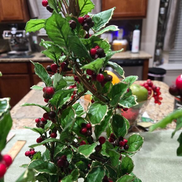 Christmas Table Top Decor - Picture 3 of 6